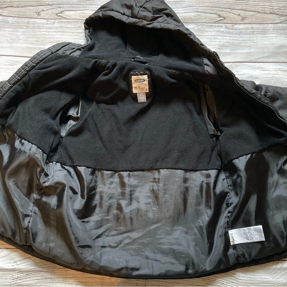 Old Navy Boys Quilted Puffer Jacket - Picture 2 of 8